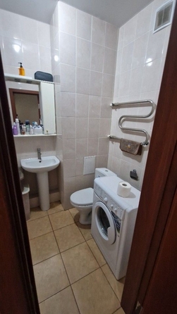 
  Продается 1-комн. квартира, 38 м², Платова б-р, д. 20/17
. Фото 5.