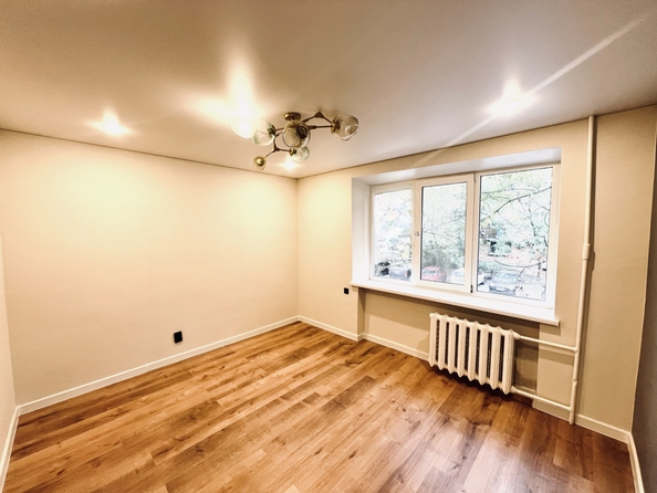 
  Продается 3-комн. квартира, 43.5 м², Казахская ул, д. 89
. Фото 2.
