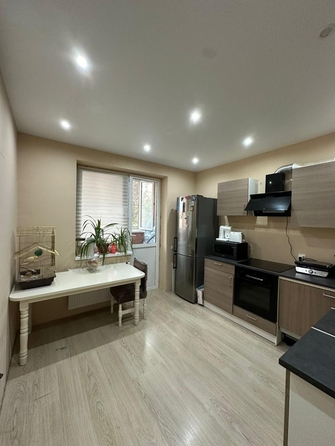 
  Продается 2-комн. квартира, 57 м², 1-я Ковровая ул, д. 65
. Фото 7.