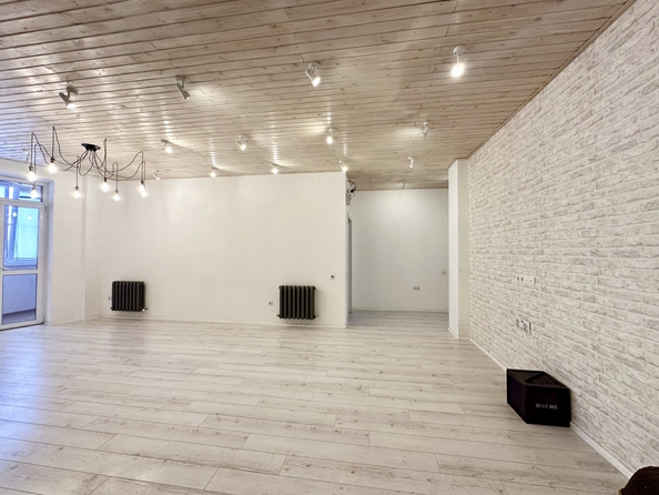 
  Продается 4-комн. квартира, 139 м², Пацаева ул, д. 16/1
. Фото 1.