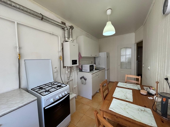 
  Продается 1-комн. квартира, 31 м², Каракумская ул, д. 104
. Фото 4.