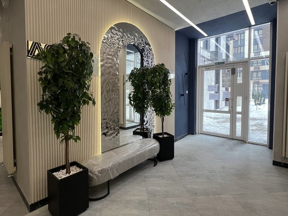 
  Продается 2-комн. квартира, 60.8 м², Берберовская ул, д. 9с2
. Фото 12.
