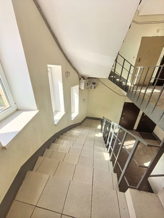 
  Продается 2-комн. квартира, 63 м², Заводская ул, д. 65
. Фото 2.