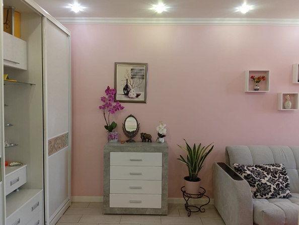 
  Продается 2-комн. квартира, 54 м², Комарова б-р, д. 9/4
. Фото 8.