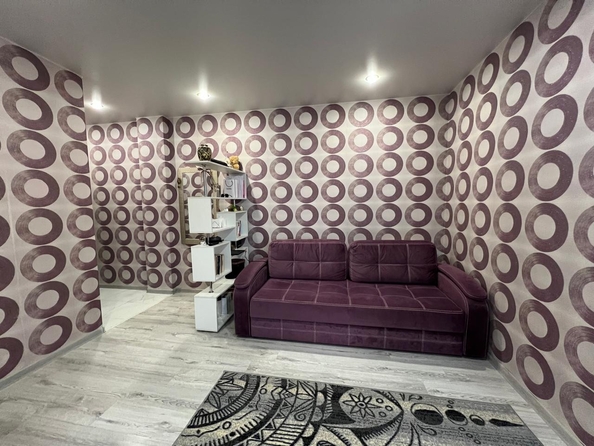 
  Продается 1-комн. квартира, 37.7 м², Огородная ул, д. 84
. Фото 10.