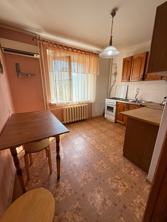 
  Продается 1-комн. квартира, 38 м², Каширская ул, д. 4/4
. Фото 2.
