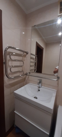 
  Продается 2-комн. квартира, 51.1 м², Комарова б-р, д. 7
. Фото 12.