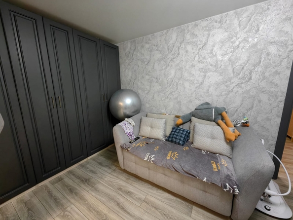 
  Продается 2-комн. квартира, 43 м², Шолохова пр-кт, д. 48
. Фото 4.