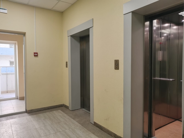 
  Продается 1-комн. квартира, 52 м², Береговая ул, д. 19
. Фото 7.