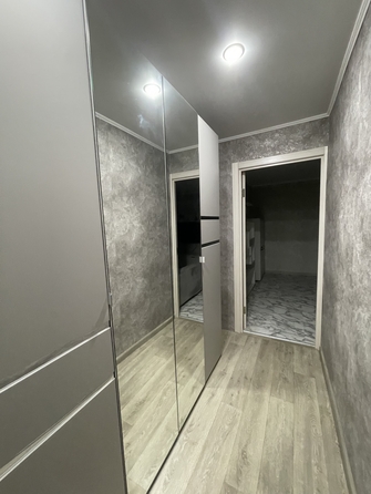 
  Продается 2-комн. квартира, 58 м², Крепостной пер, д. 77
. Фото 16.