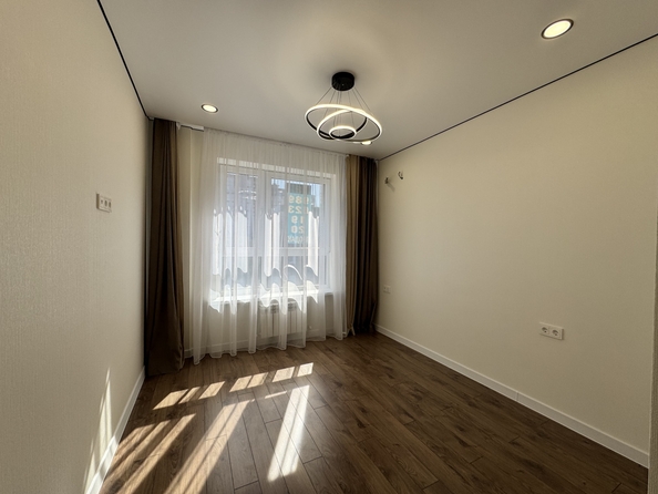 
  Продается 2-комн. квартира, 50 м², Берберовская ул, д. 15
. Фото 5.