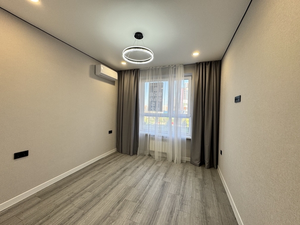 
  Продается 2-комн. квартира, 50 м², Берберовская ул, д. 11
. Фото 5.