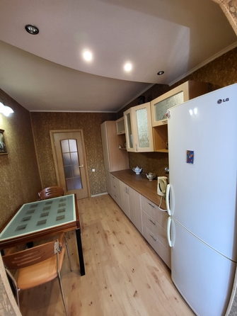 
  Продается 2-комн. квартира, 67 м², Еременко ул, д. 60/12
. Фото 7.