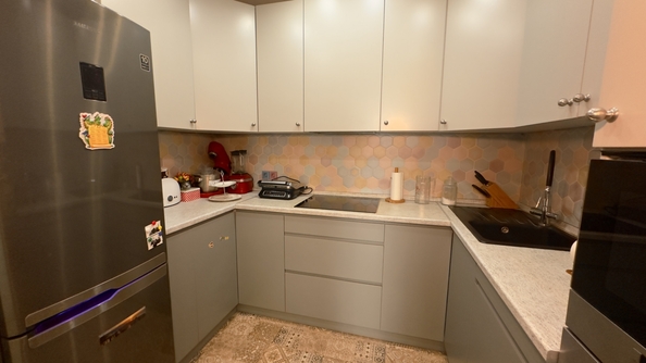 
  Продается 3-комн. квартира, 92 м², 18-я линия ул, д. 3
. Фото 1.