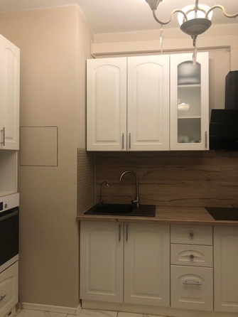 
  Продается 2-комн. квартира, 56 м², Жданова ул, д. 15
. Фото 8.
