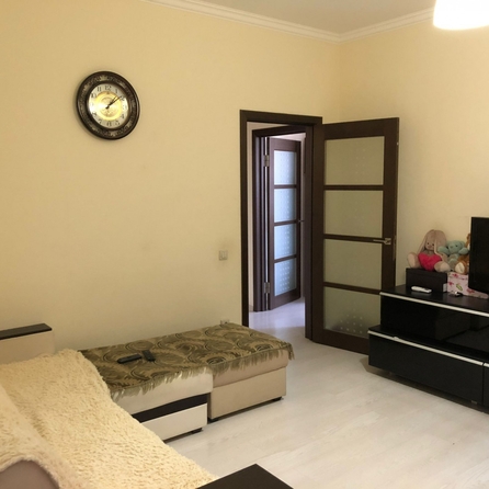
  Продается 2-комн. квартира, 86 м², Филимоновская ул, д. 327
. Фото 2.