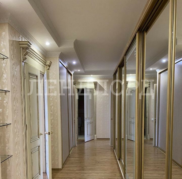 
   Продам 3-комнатную, 124 м², Текучева ул, 139В

. Фото 3.