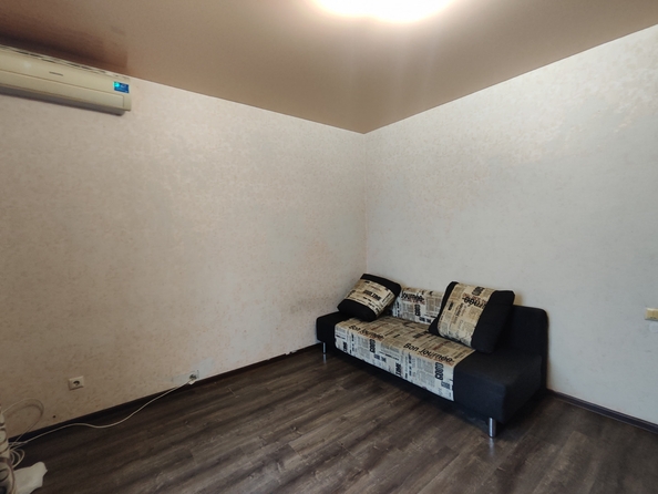 
  Продается 2-комн. квартира, 50 м², Еременко ул, д. 101
. Фото 5.