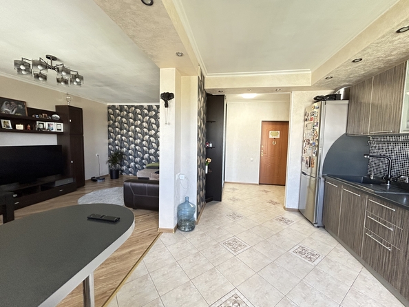 
  Продается 4-комн. квартира, 86 м², Извилистая ул
. Фото 4.