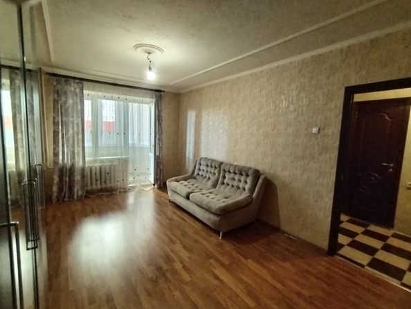 
  Продается 1-комн. квартира, 38 м², Стабильная ул, д. 17/1
. Фото 3.