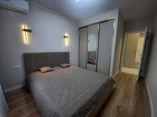 
  Продается 1-комн. квартира, 36 м², Берберовская ул, д. 15
. Фото 2.