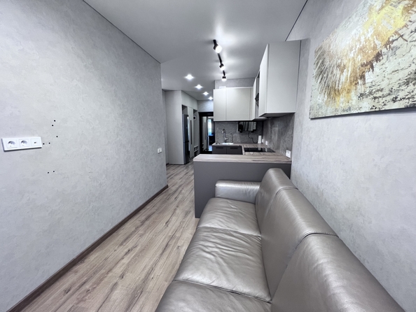 
  Продается 1-комн. квартира, 43 м², Ларина ул, д. 45
. Фото 4.