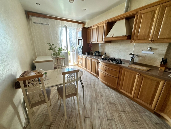 
  Продается 2-комн. квартира, 66 м², Матросова ул, д. 35
. Фото 11.