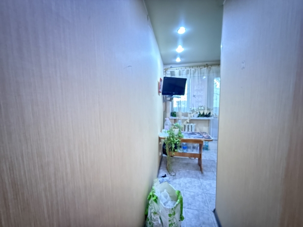 
  Продается 1-комн. квартира, 28 м², 1-я Баррикадная ул, д. 17
. Фото 2.