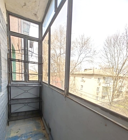 
  Продается 3-комн. квартира, 55 м², Смены ул, д. 21
. Фото 9.