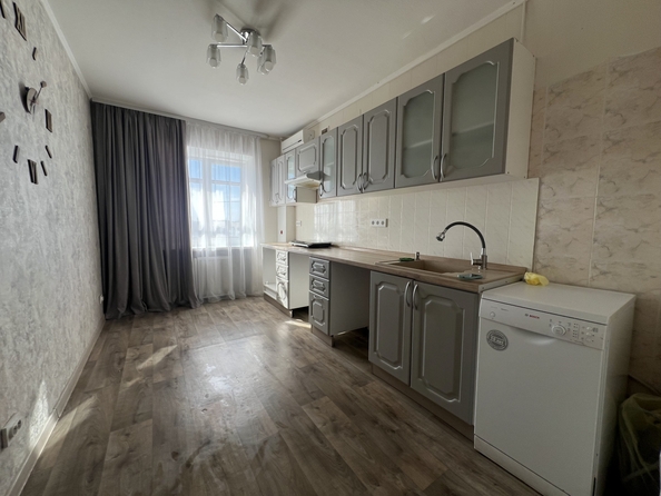 
  Продается 2-комн. квартира, 52.4 м², Вартанова ул, д. 14В
. Фото 3.