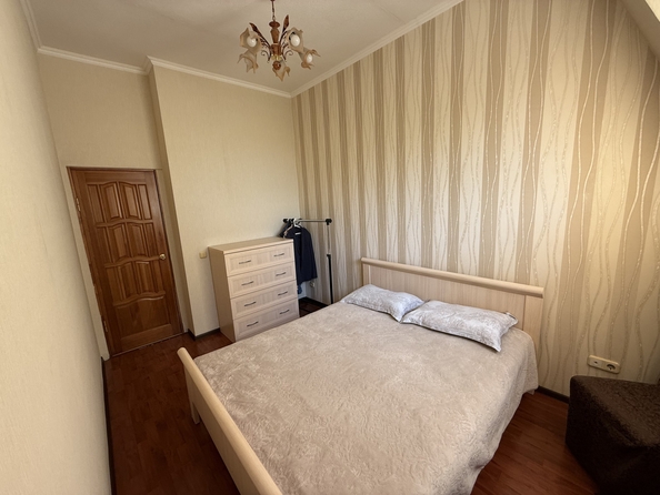 
  Продается 3-комн. квартира, 85 м², Малиновского ул, д. 70
. Фото 12.