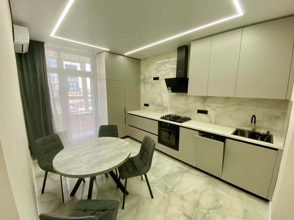 
  Продается 2-комн. квартира, 52 м², Берберовская ул, д. 11
. Фото 1.