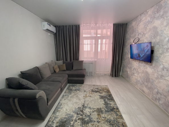 
  Продается 1-комн. квартира, 45 м², Берберовская ул, д. 6
. Фото 3.