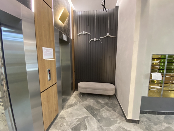 
  Продается 1-комн. квартира, 43 м², Берберовская ул, д. 9
. Фото 32.
