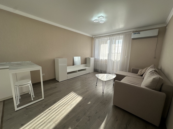 
  Сдается 2-комн. квартира, 44 м², Половинко ул, д. 280
. Фото 3.