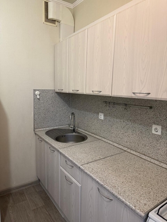 
  Продается 1-комн. квартира, 35 м², Городовикова ул, д. 34
. Фото 6.
