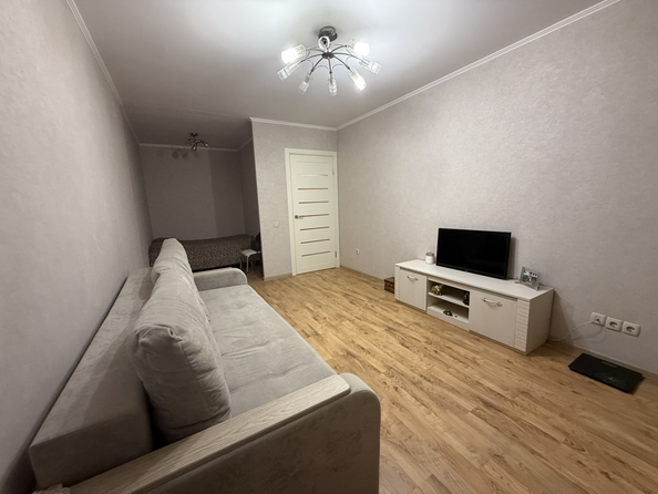 
  Продается 1-комн. квартира, 37 м², Волкова ул, д. 41/2
. Фото 2.