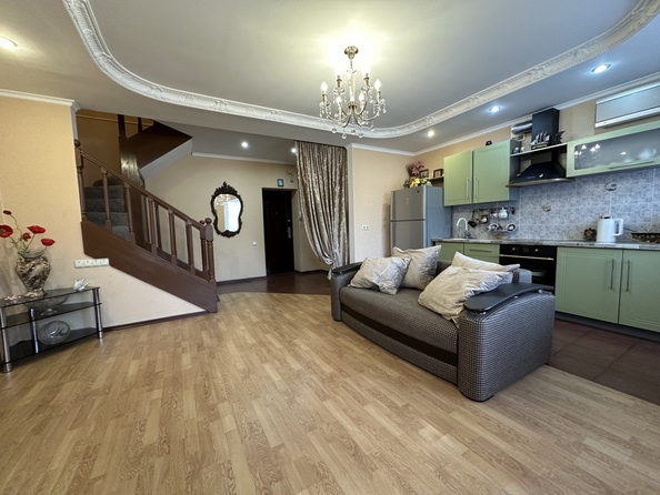 
  Продается 3-комн. квартира, 76.2 м², Зорге ул, д. 70/1
. Фото 6.