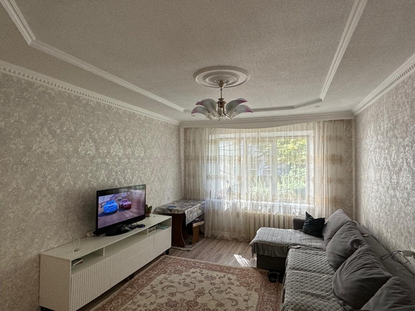 
  Продается 3-комн. квартира, 76 м², Извилистая ул, д. 8а
. Фото 1.