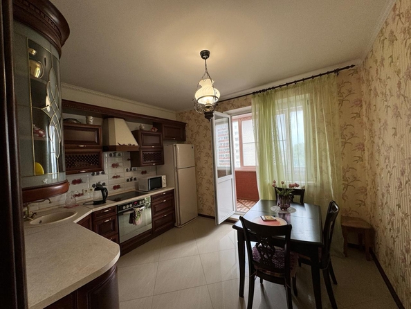 
  Продается 1-комн. квартира, 55 м², Зорге ул, д. 11
. Фото 2.