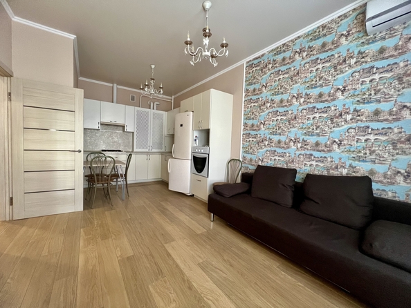 
  Продается 1-комн. квартира, 38 м², Строителей ул, д. 4
. Фото 7.