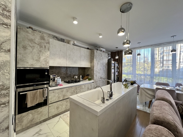 
  Продается 3-комн. квартира, 94 м², Маяковского ул, д. 11
. Фото 1.