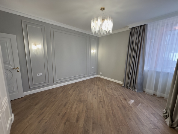 
  Продается 4-комн. квартира, 130 м², Островского пер, д. 92
. Фото 17.