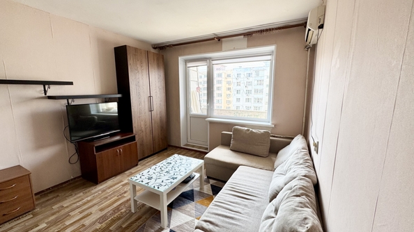 
  Продается 1-комн. квартира, 35.1 м², Думенко ул, д. 15Б
. Фото 5.