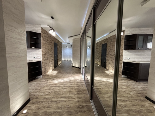 
  Продается 2-комн. квартира, 86 м², 20-я улица ул, д. 43
. Фото 7.