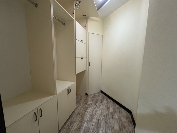 
  Продается 2-комн. квартира, 86 м², 20-я улица ул, д. 43
. Фото 15.