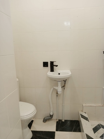 
  Продается 2-комн. квартира, 41 м², Баумана ул, д. 72
. Фото 4.