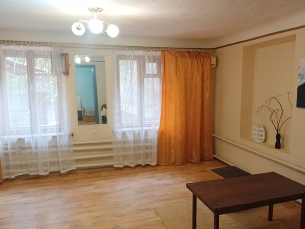 
  Продается 2-комн. квартира, 80 м², Баумана ул, д. 39
. Фото 3.