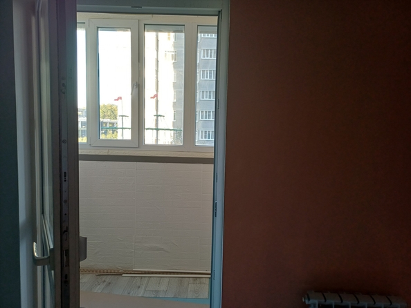 
  Продается 1-комн. квартира, 40.3 м², 40-летия Победы пр-кт, д. 63
. Фото 6.