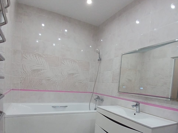 
  Продается 2-комн. квартира, 66 м², Матросова ул, д. 35
. Фото 16.